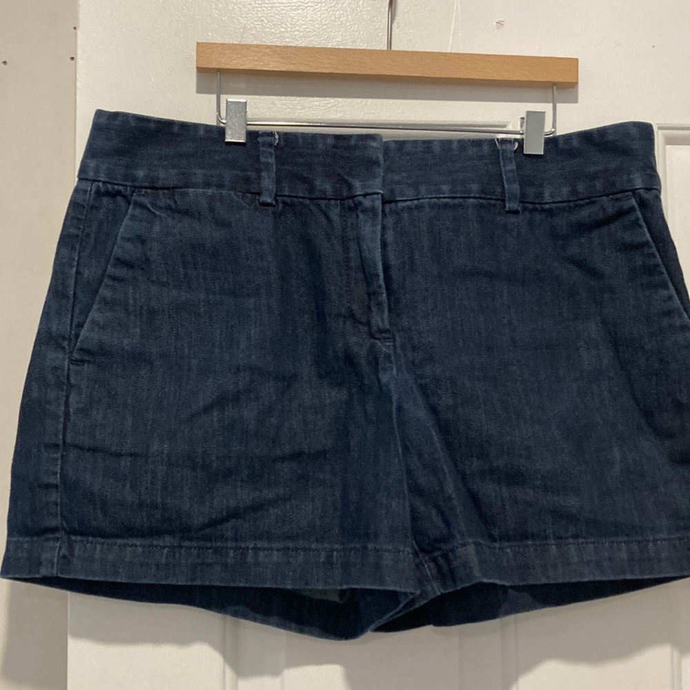 Loft denim Riviera short 6. Very good condition